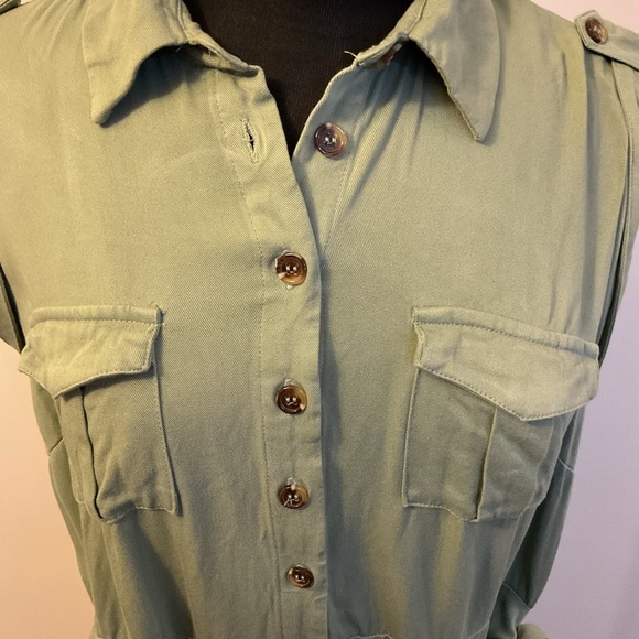 4. New York & Co Sleeveless Button Front Utility Shirt Dress Size Large - Picture 4 of 10